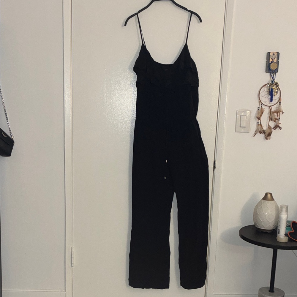 Single Elegant Black Jumpsuit